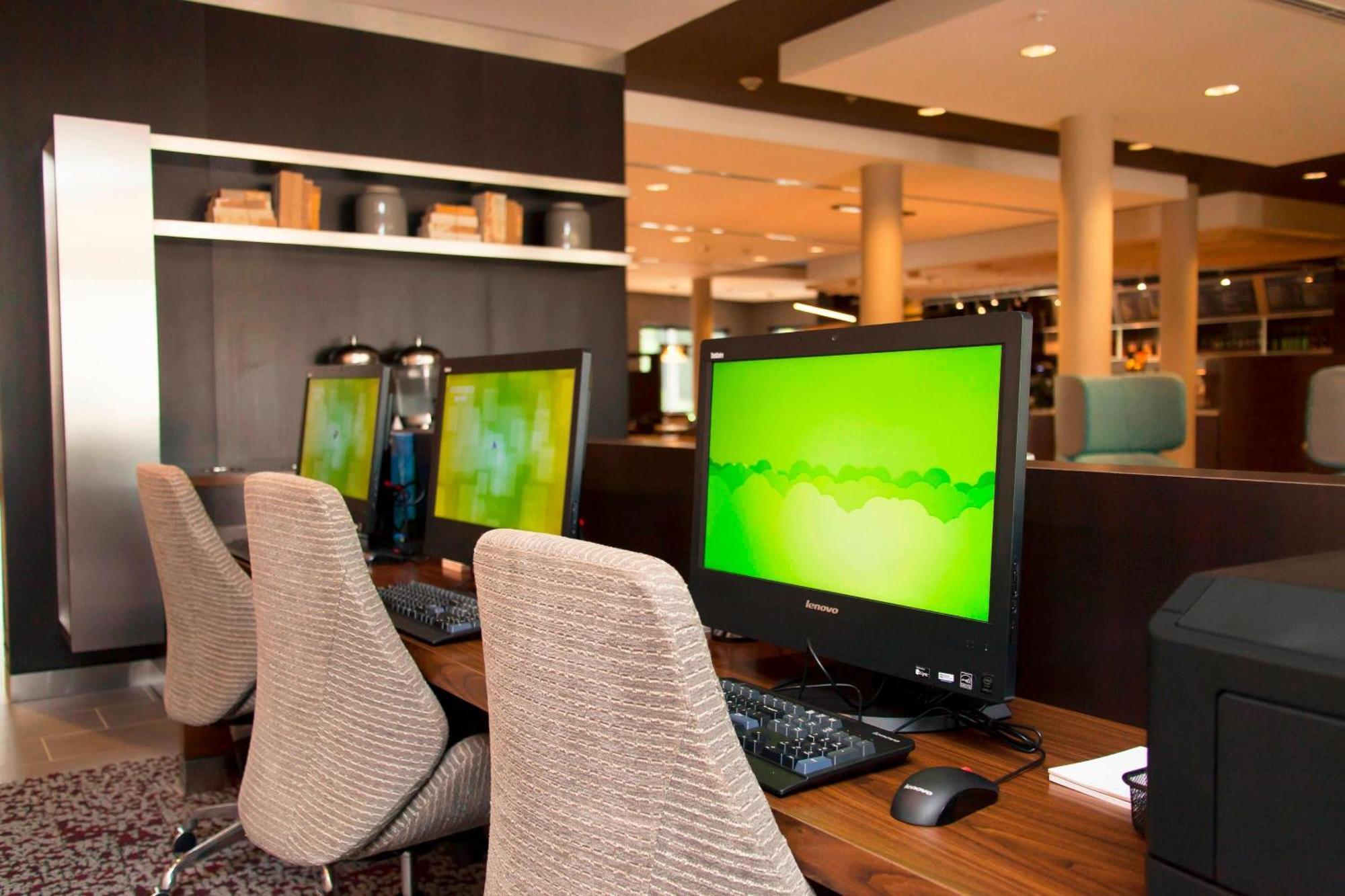 Courtyard By Marriott Houston City Place Спринг Екстер'єр фото