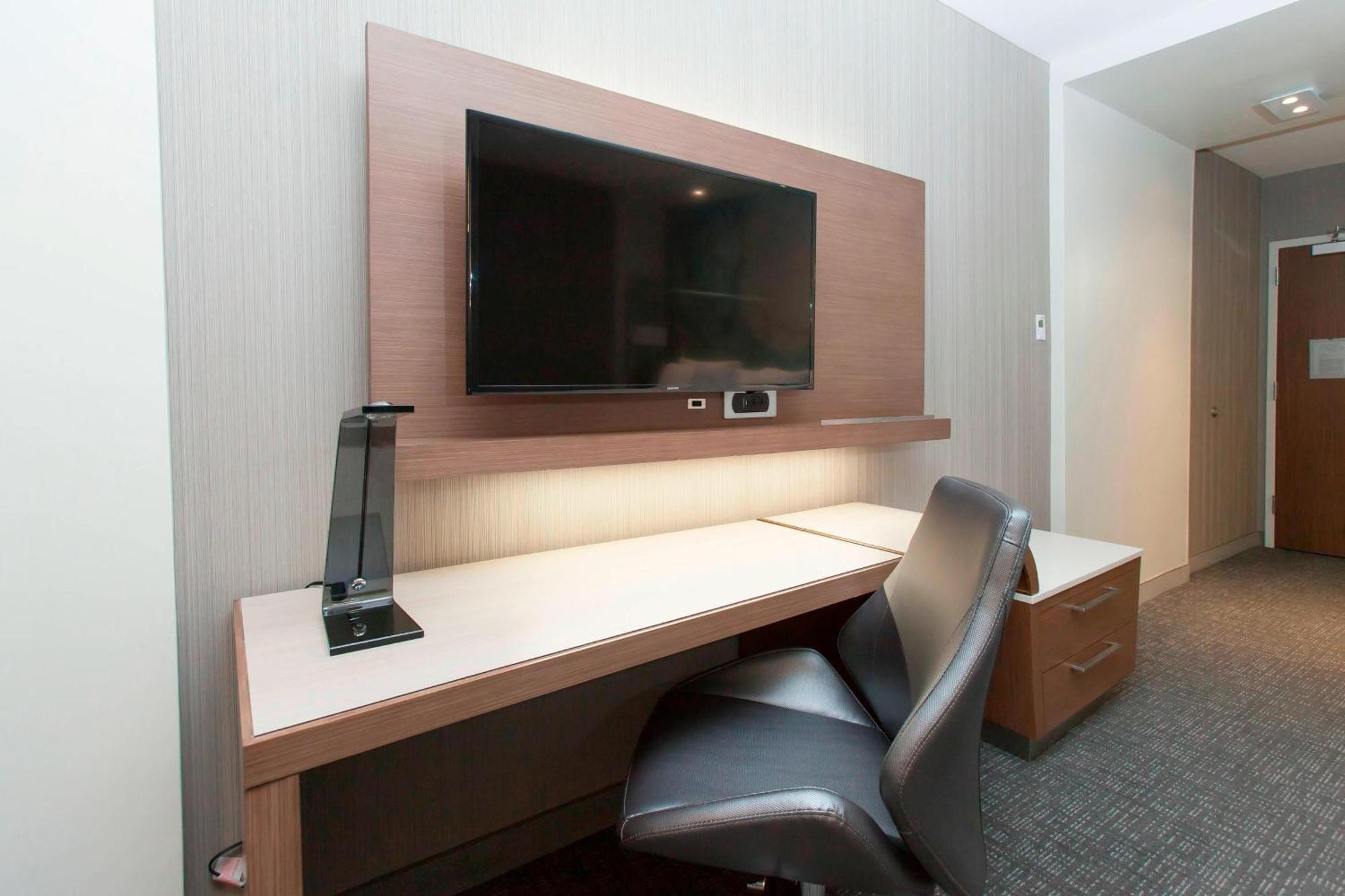 Courtyard By Marriott Houston City Place Спринг Екстер'єр фото